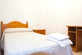 Holiday rental Alicante: Bed room Alicante Ferien-Apartments. Urlaub, Ferienwohnungen, Strand, Meer